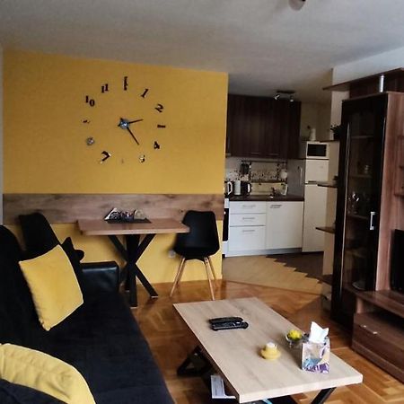 Apartman Relax - Free Public Parking Сараево Экстерьер фото