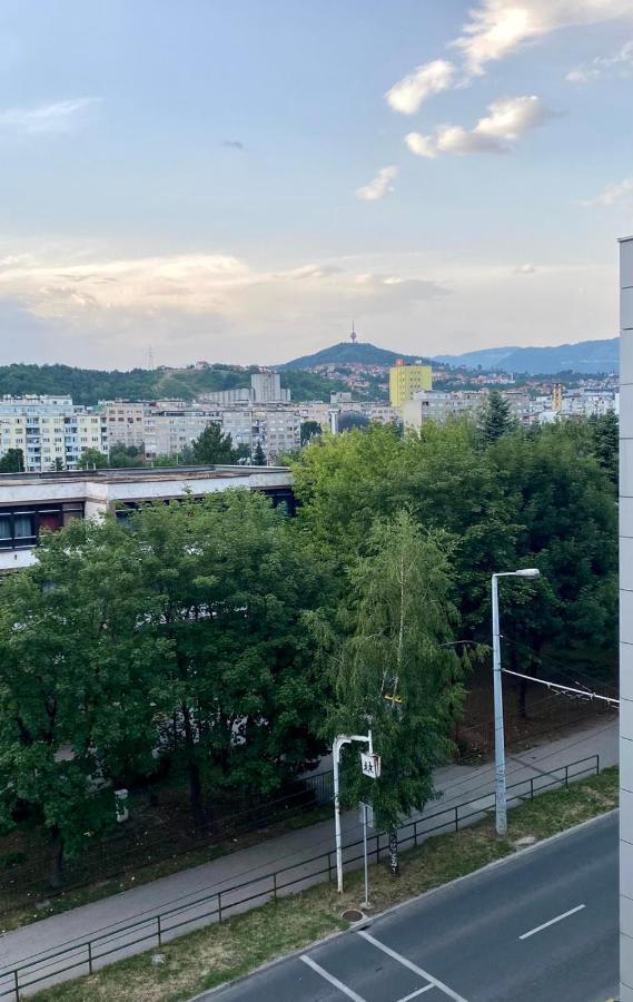 Apartman Relax - Free Public Parking Сараево Экстерьер фото