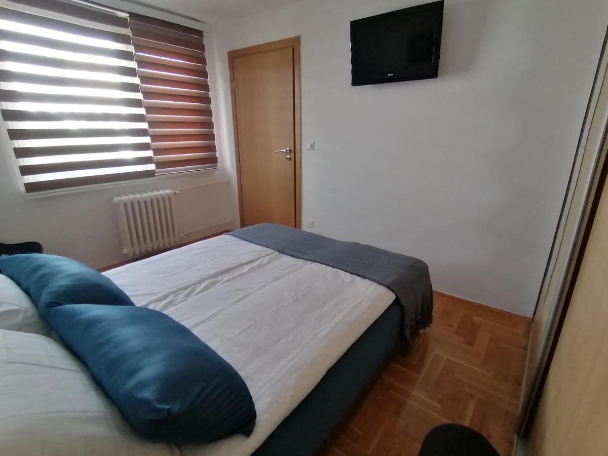 Apartman Relax - Free Public Parking Сараево Экстерьер фото
